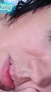 Film - Melinah, Cum up Close