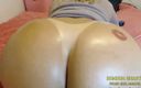 Srta Camargo: Oiled butt masturbation