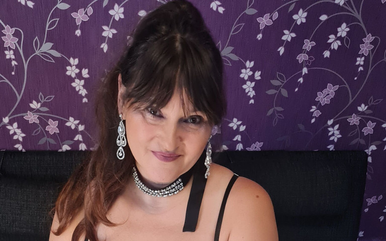 Martakiko52 Striptease I Am Here for You (Martakiko studio)