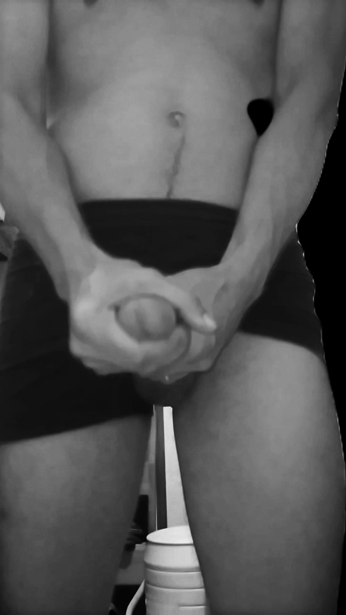 Naughty Cock: Hey, Cuckold, Deine Frau Verehrt Diesen Großen Schwanz Und Nimmt...