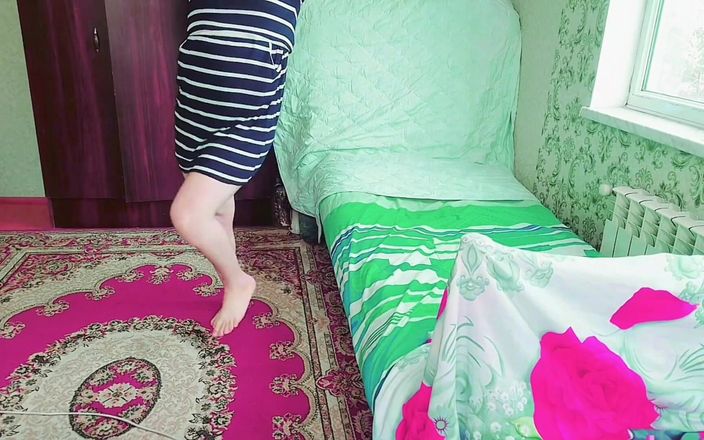 Kitty_Cross: Muhteşem travesti modamla pozitifliği ve kendini ifadeyi yayıyorum