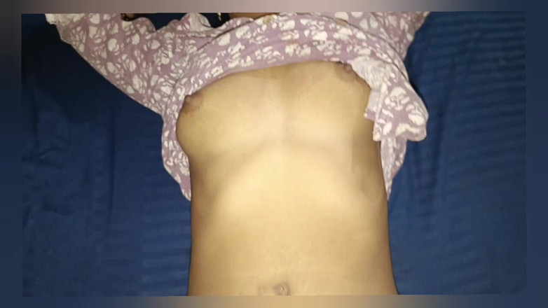 RAKP355: วิดีโอเย็ด Desi Bhabhi ชักว่าว