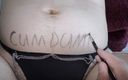 Milky Mari Exclusive: O fată curvă cu țâțe mari în bikini este acoperită de un...