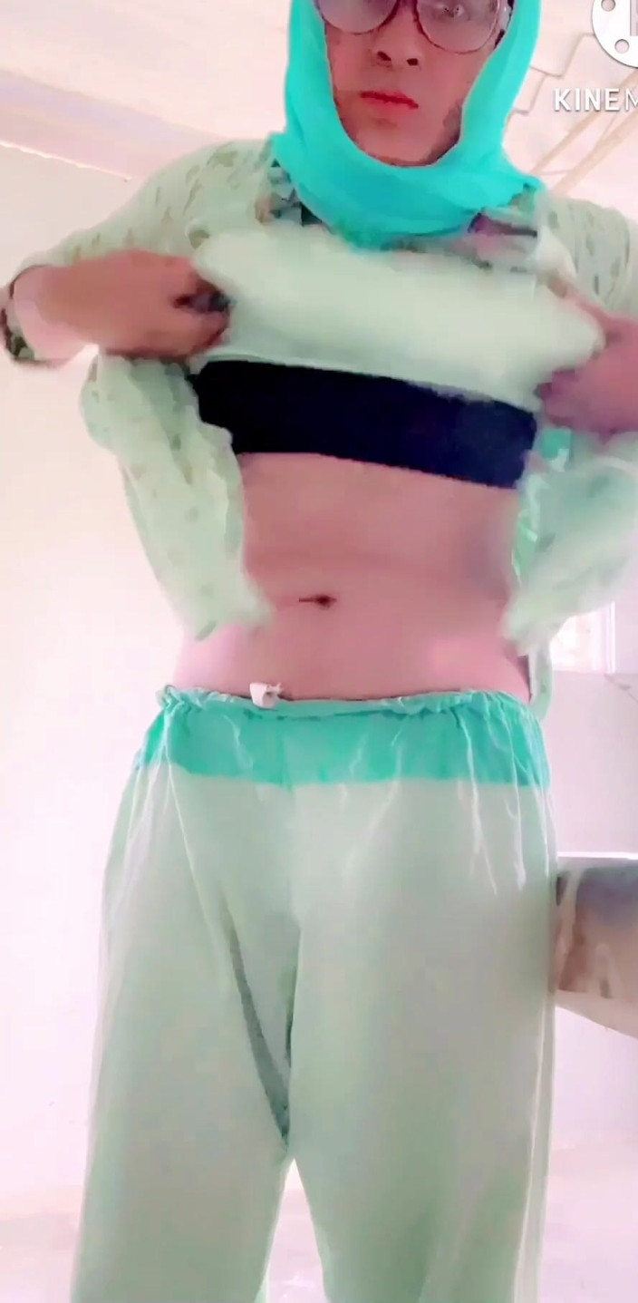 Apple00001: Sissy Routine in Every Morning