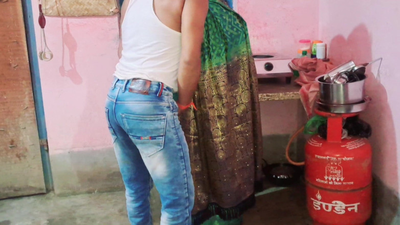 Trilokinath: Bhabhi Gujarati Jasmin Mathur berkongkek selepas Kuking