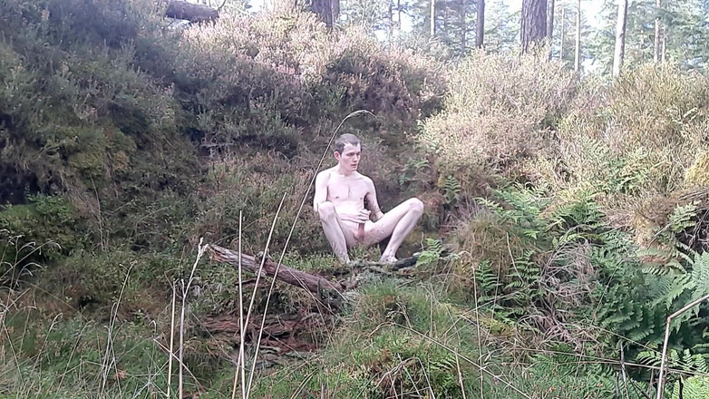 Forest Boi: Draußen wichsen