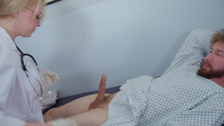 Anna Lynx: Docteur D’insémination - La Visite À L’hôpital De Fertilité De Hunter Johnson