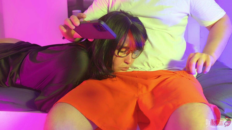 OlxRedFox: Мачеха и пасынок. Пасынок трахнул меня в рот глубоко во рту, думая, что я не знаю