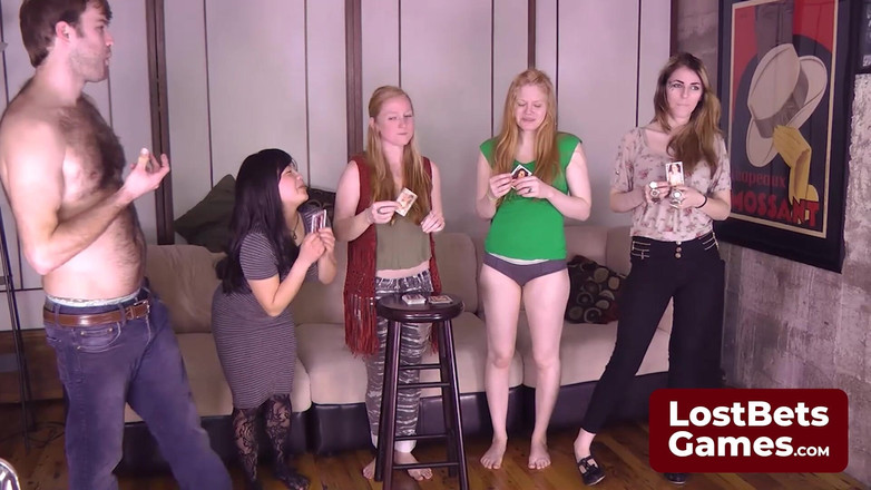 Lost Bets Games: 脱衣舞高卡游戏以快速损失开始