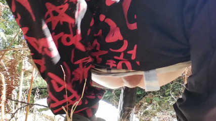 Culopeke: Un mec au cul étroit en plein air a du plaisir...