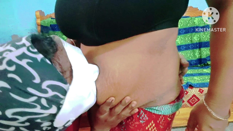 Sweethoneybgl: O umbigo quente da tia vizinha chupa com mel por...
