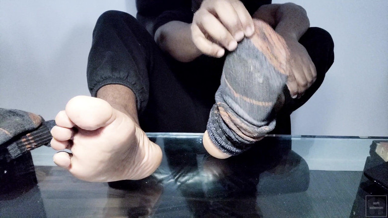 Soft Soleman: Saya Mengekspos Sol Maskulin Saya yang Mengkilap (2025)