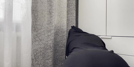 Lux Eva: MILF Algeria panas menjadi miang semasa membersihkan