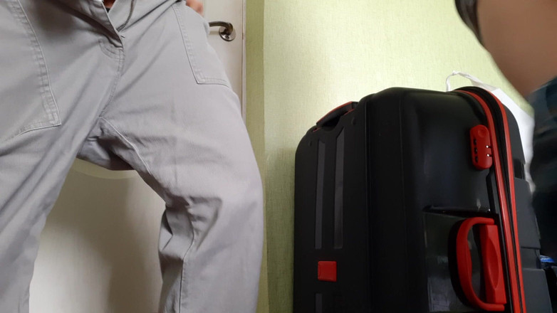 Lesbian-illusion: Aku dan ibu tiriku lagi asik masturbasi dengan celana jins