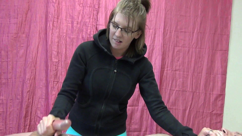 Jerky Girls: 四月淋浴以apirl为特色