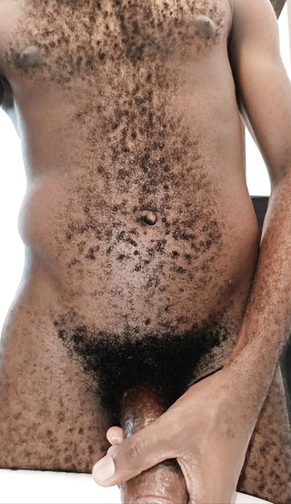 Ares Wolf: Naléhavá masturbace černocha 2