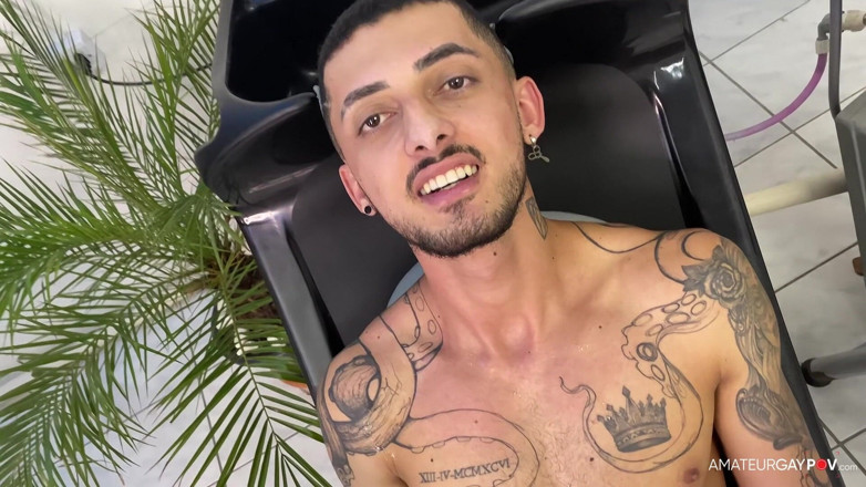 Amateur Gay POV: aaraam se baal katvaane