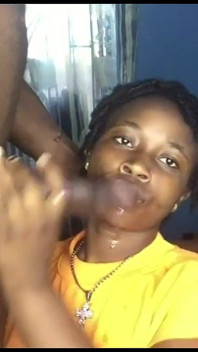 Hoodrat Just Needs a Dick in Her Mouth