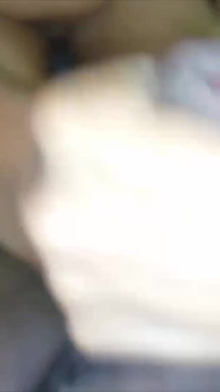La femme de mon meilleur ami m'a dit de lui doigter la chatte