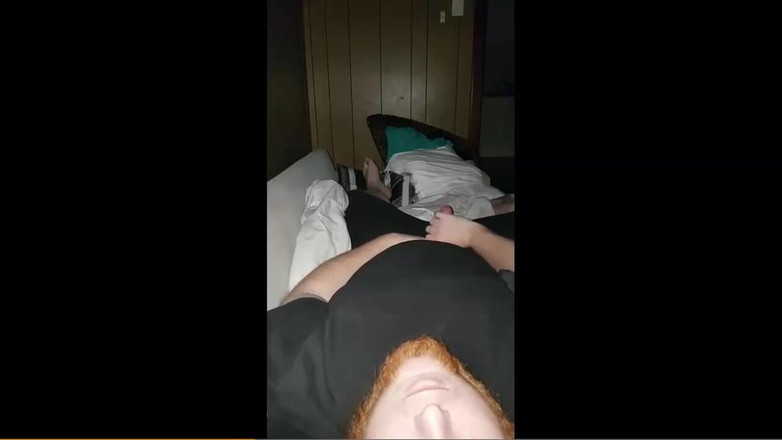 Jax harvey: 私は私のチンポで遊ぶ準備をしていて、あなたに私を見てほしいです!.