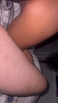 Seksi göte biniyor büyük yarak ters kovboy kız
