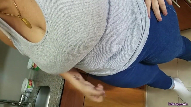 Latinaspy: Ep.67, Tocaculos vai 3XL
