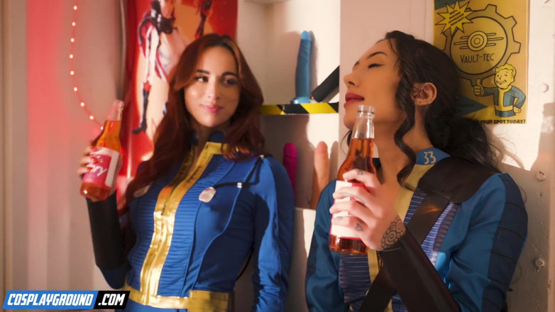 Cosplayground: Sage Hunter Makes Audrey Reid Cum in a Fallout Bunker -...