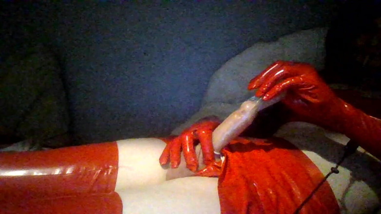 Rosie Sammie RttR: Crossdresser Playing in Pvc