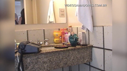 Amateurs videos: Naked uninhibited girls getting ready for a night out