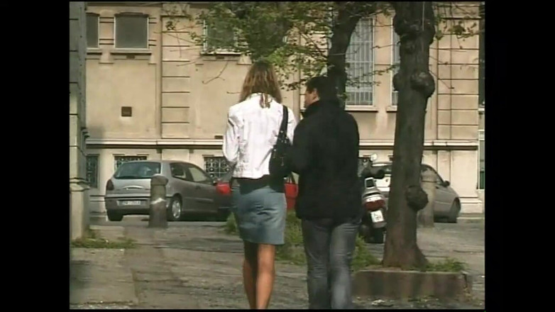 XTime Vod: Fantastické mladé sekretářky s malými kozami ošukané obrovskými ptáky (celý film)