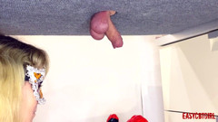 AnnyCandyPainboy: Paní boxuje ve svých otrokových koulích easycbtgirl