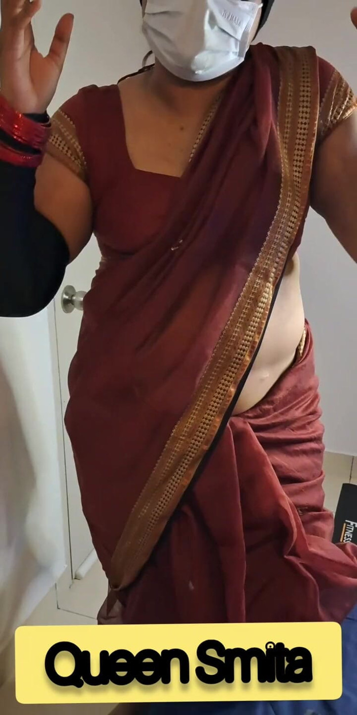 Goddess Silk Smita: Amma Does Not Want to Part From Stepson