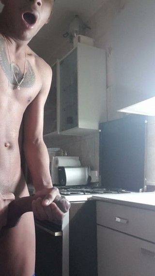 BrayanJaneX: Playing with my big toy after college