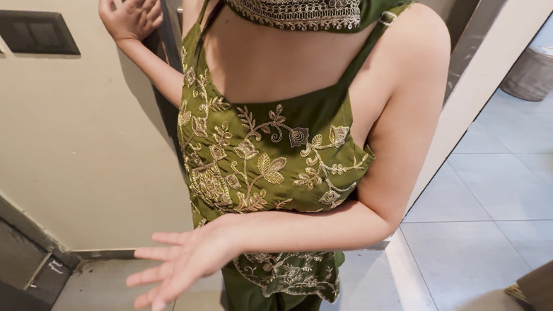Choti bahu: Ghar Ki Shadi Mein Stepbrother Behen Ko Bathroom Mein Le...