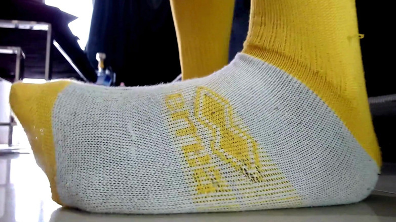 Maeling: El comienzo de algo mega, fetiche de crecimiento de pies