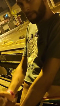 Honění na ulici a několikrát přistiženo
