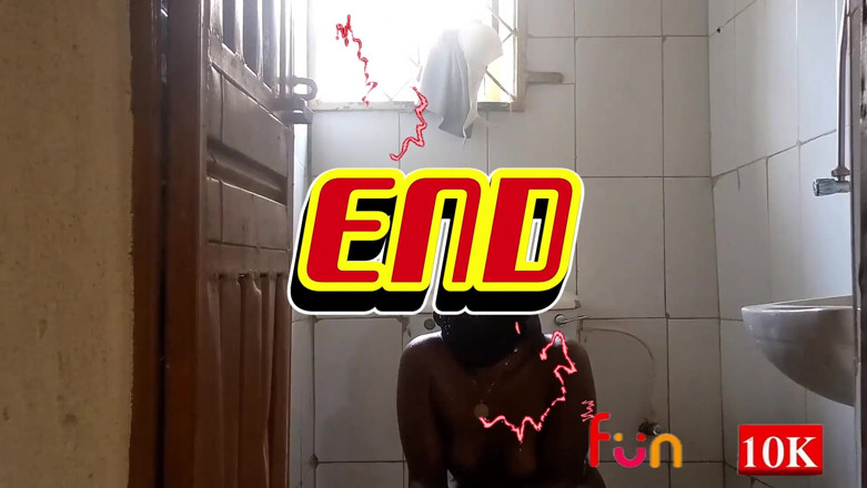 Funfor10k straight videos only: Schleicht Das Zimmermädchen Ins Badezimmer Und Fickte Sie Verdammt Raus