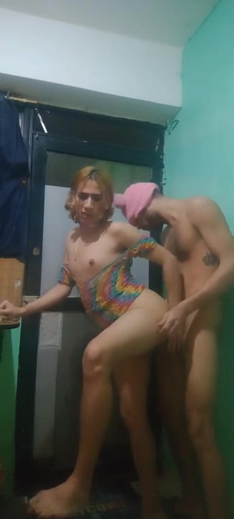 Femboy from Colombia: 흑형 대물 에 따먹히는 걸 좋아해