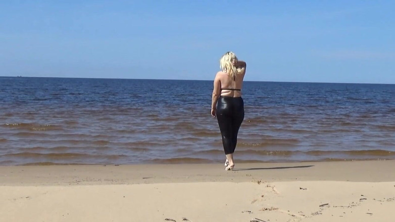 RedRoseRus: Grandi in Pantaloncini E Leggings Di Pelle