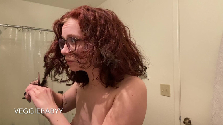 Veggiebabyy: Cortando 6 polegadas de cabelo nu
