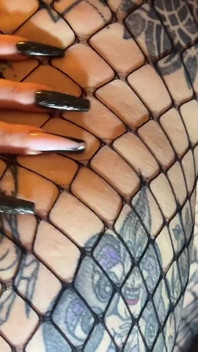 Sexo anal no banheiro masculino!!