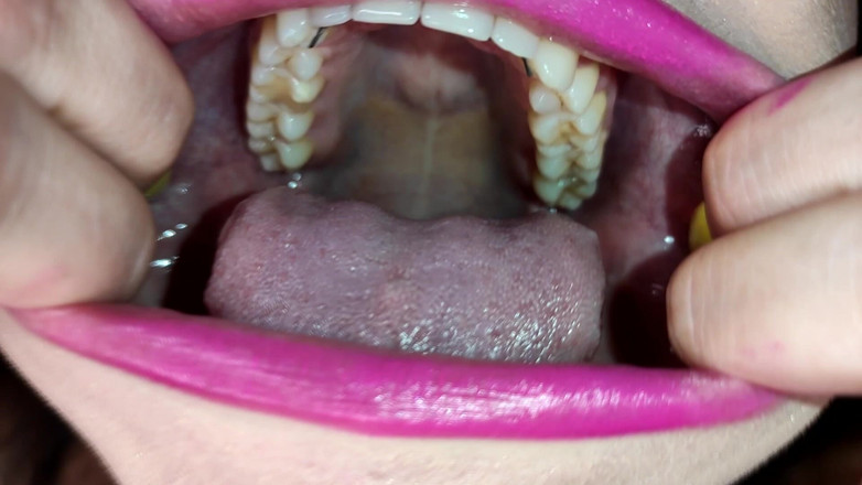 Princess18_: Mouth Tour