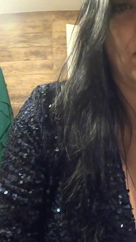 Badrum kissa fetisch i blank outfit. Pvc -klänning Toalett retas och smutsiga samtal