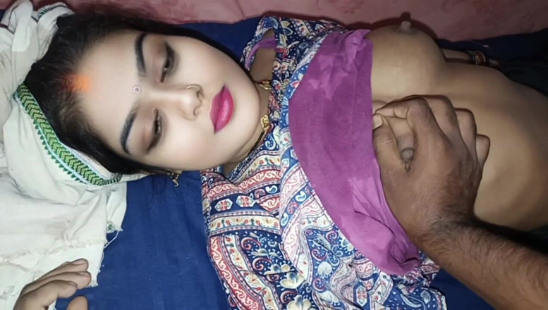 Ramashish: Бхабхи с горячими сиськами и красивой девушкой, видео индийского секса, индийское порно видео, сексуальное видео