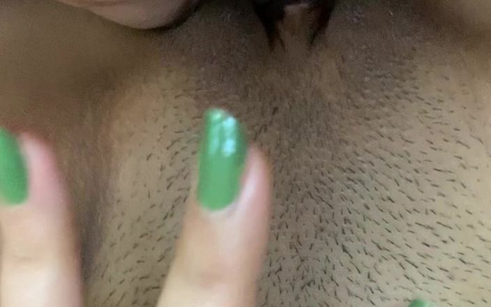 Riya mickey: 当两个人成为一个 - 没有限制，没有规则