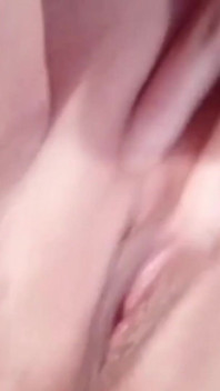 Hot Horny Mommy Masturbating While She Has Free Time
