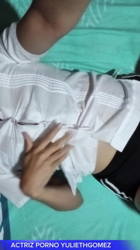 เขาจับหัวนมอวบๆ กับหีฉันแบบรวยมาก