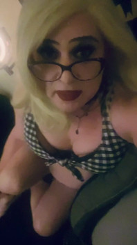 Krissy Sweets Fucks Asshole