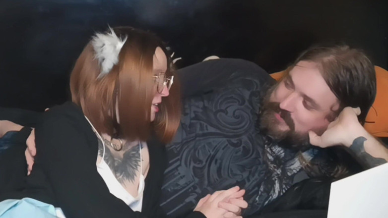 Haven Moss: Istri cosplay mergokin suaminya lagi asik main video game nakal