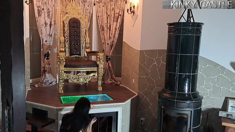 Kinky Castle: Misrtress luciana stiefelputzdienst 第2部分
